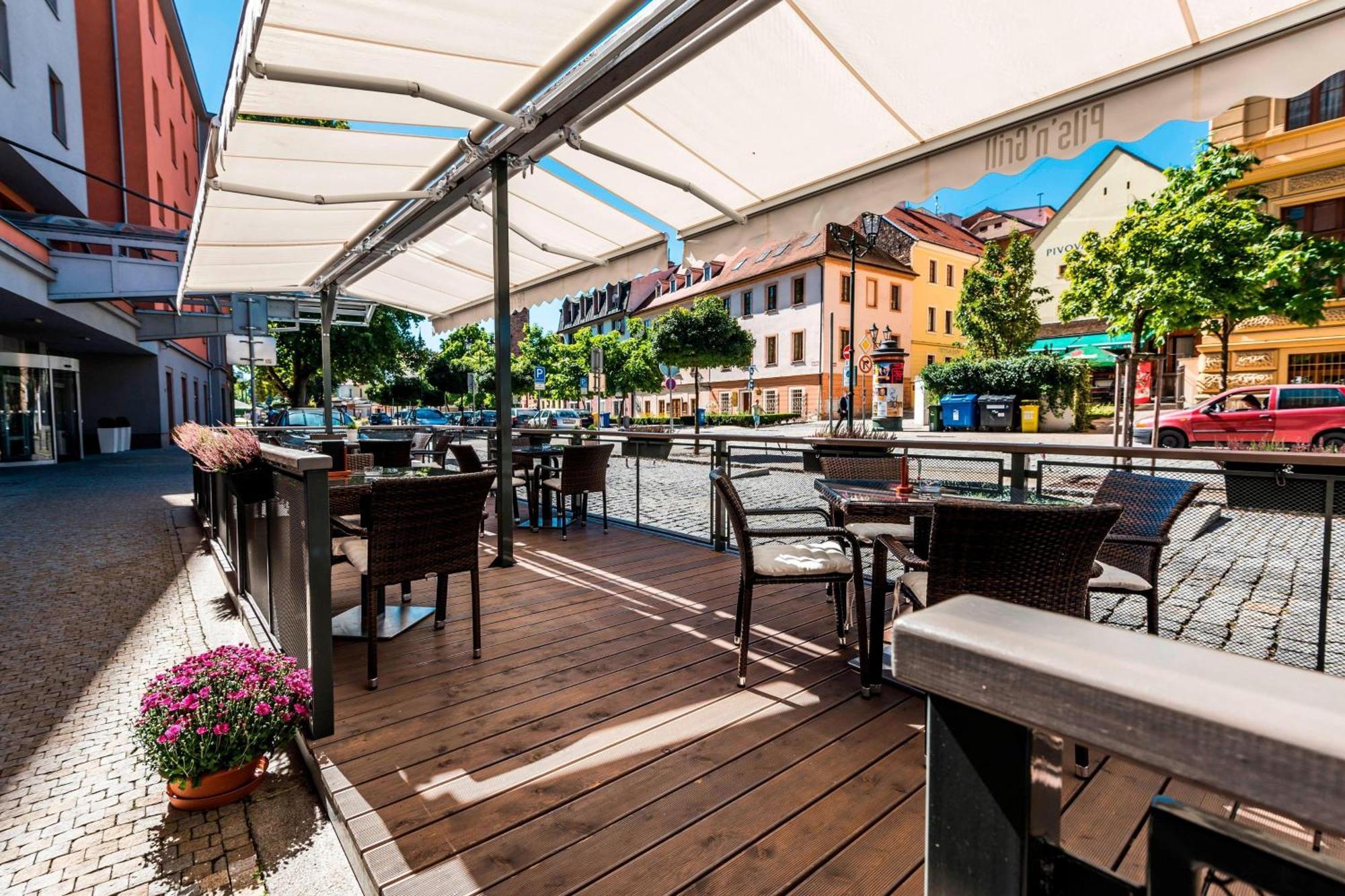 Courtyard By Marriott Pilsen Hotel Eksteriør billede