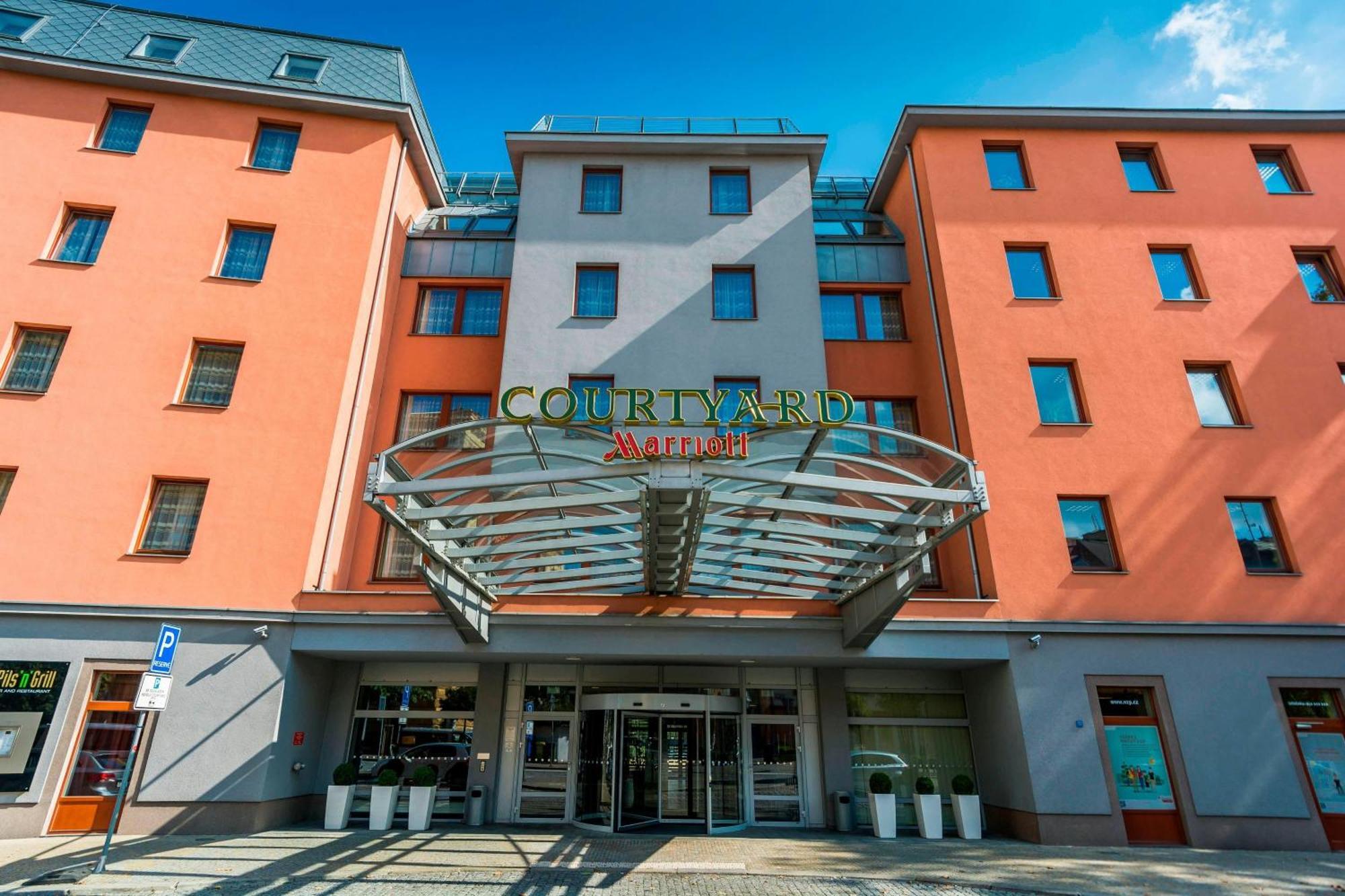 Courtyard By Marriott Pilsen Hotel Eksteriør billede